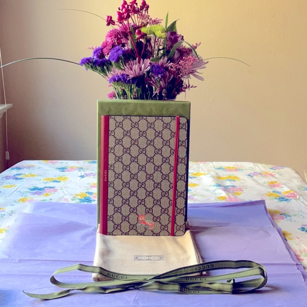 🐱 📒 GUCCI LARGE CAT NOTEBOOK 📒🐱